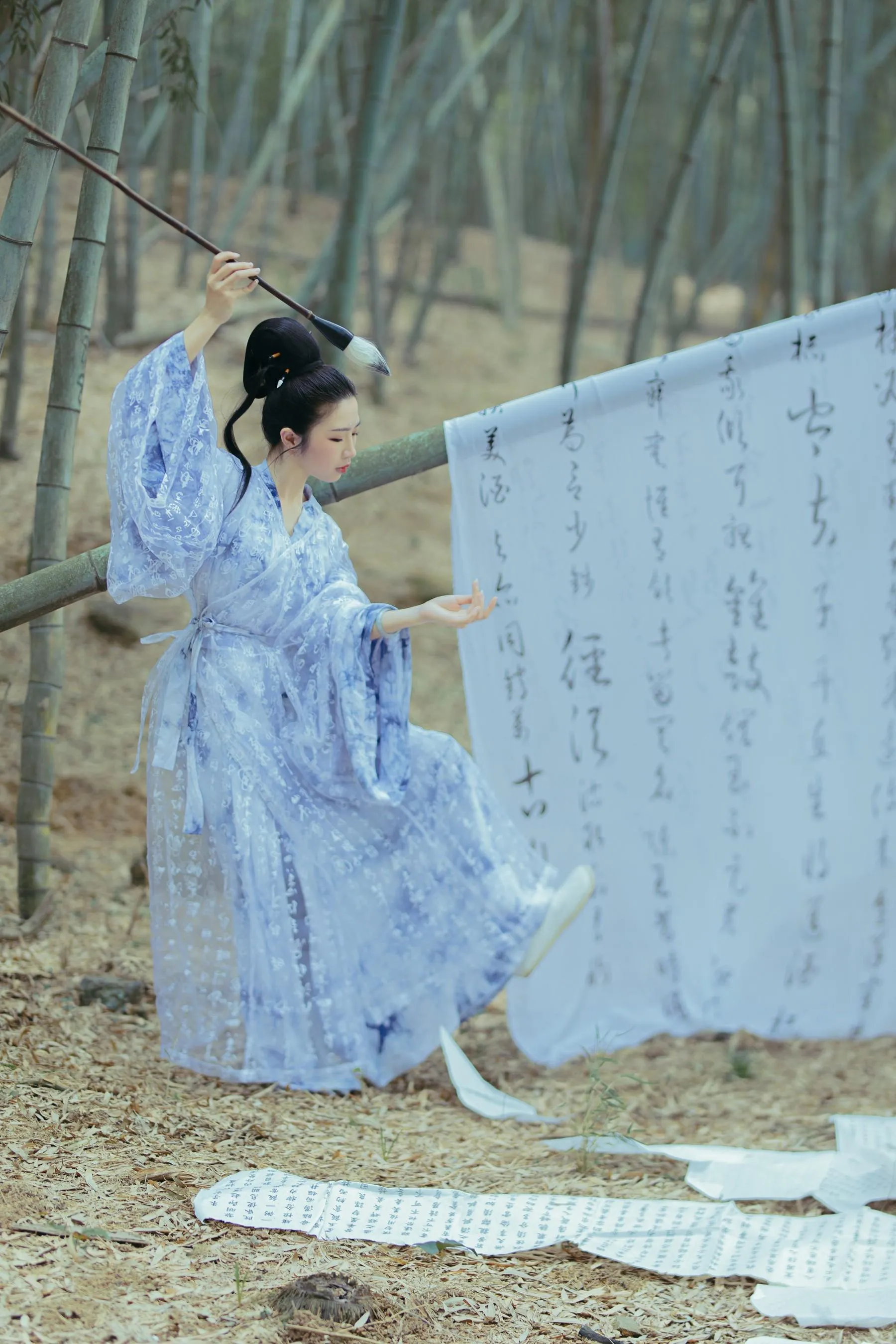 [YITUYU艺图语]2022.08.24 笔仙 君心蓝 [22P]插图8